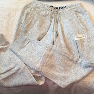 Nike Women Light Gray Joggers